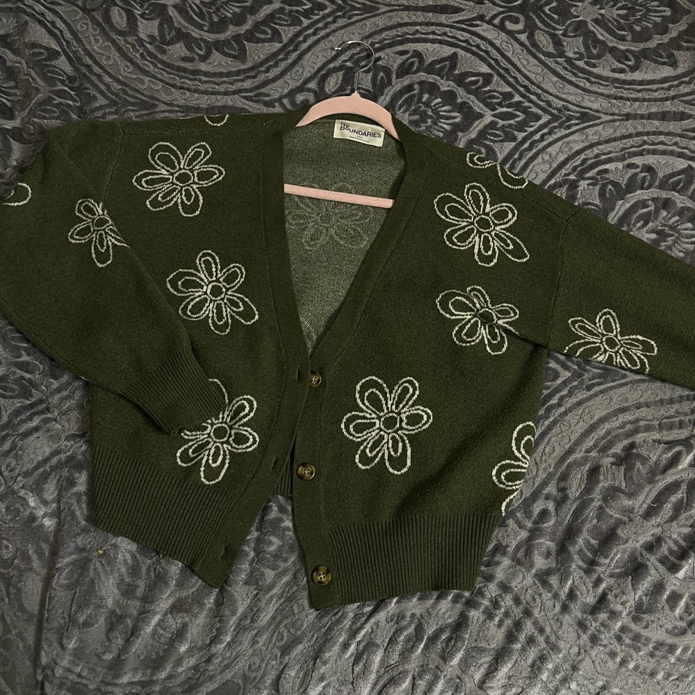 Floral Embroidered Green Cardigan